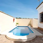 Casa Juan Solo Familias בית כפרי קדיז