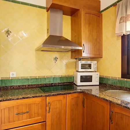 Casa Juan Solo Familias בית כפרי קדיז